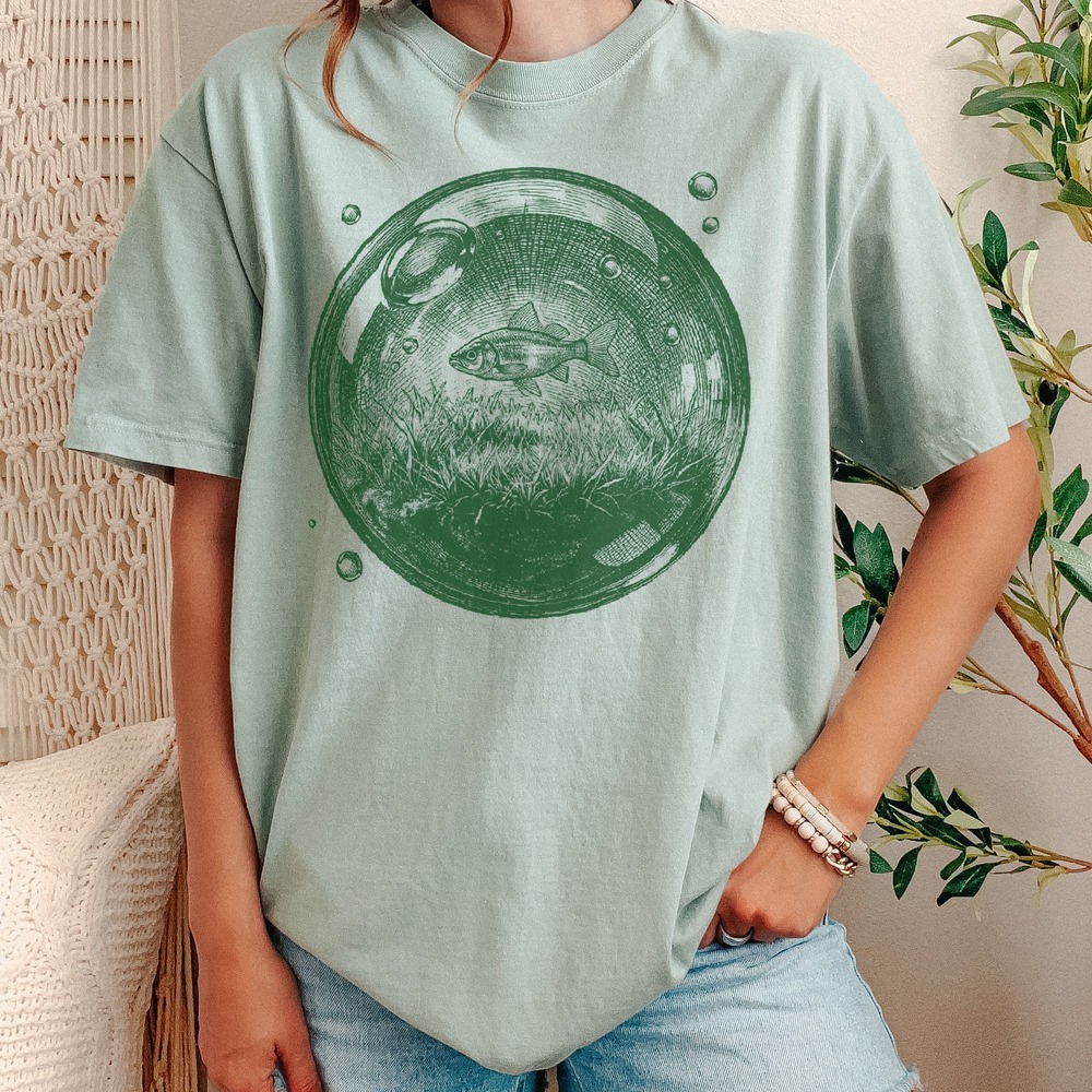 Fish Swimming in a Porthole Bubble Tee
